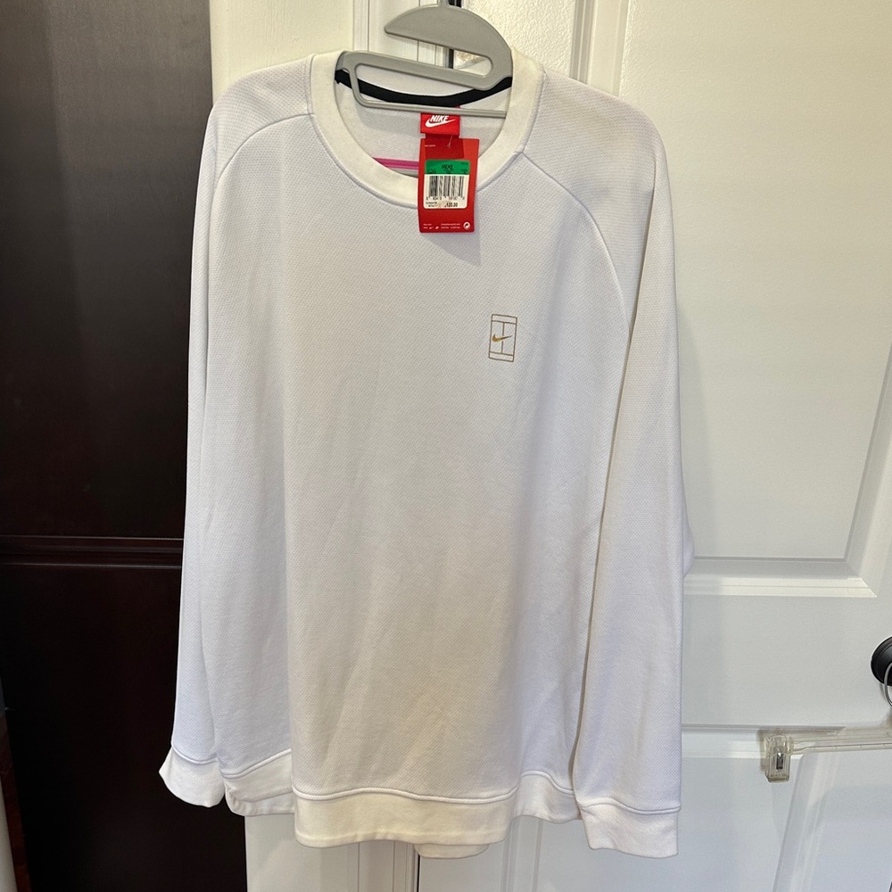 Nike Men's Classic White Crewneck Sweatshirt